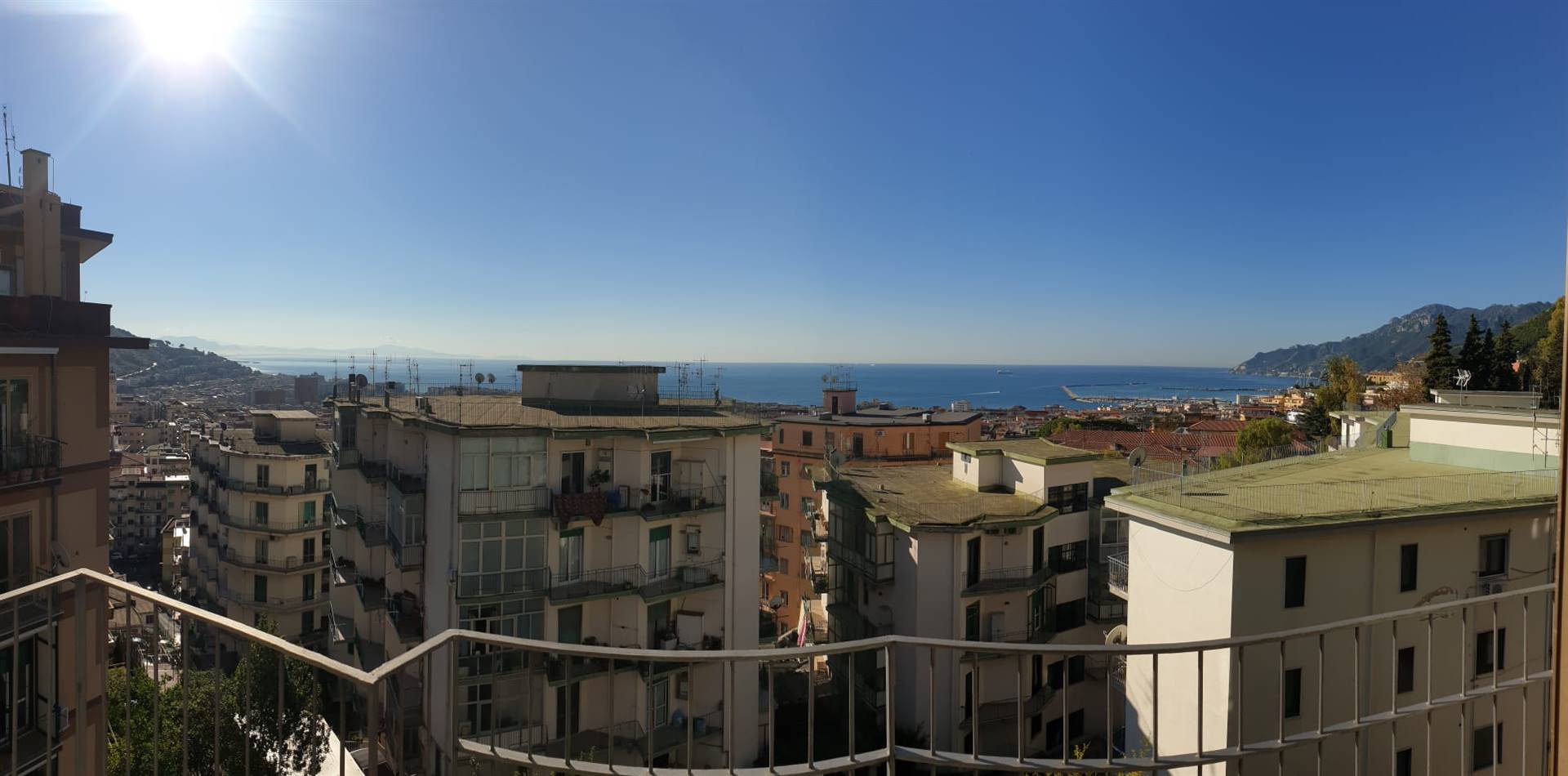 CARMINE ALTA, SALERNO, Apartment for sale of 130 Sq. mt., Habitable, Energetic class: G, placed at 4° on 4, composed by: 6 Rooms, Separate kitchen, , 