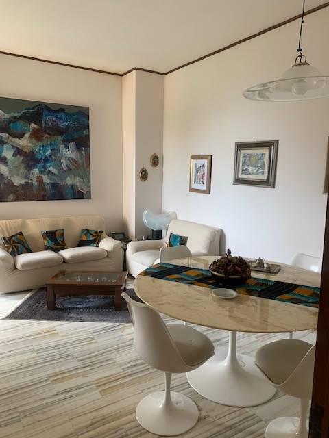CARMINE ALTA, SALERNO, Apartment for sale of 110 Sq. mt., Excellent Condition, Energetic class: G, placed at Raised on 4, composed by: 4 Rooms, 