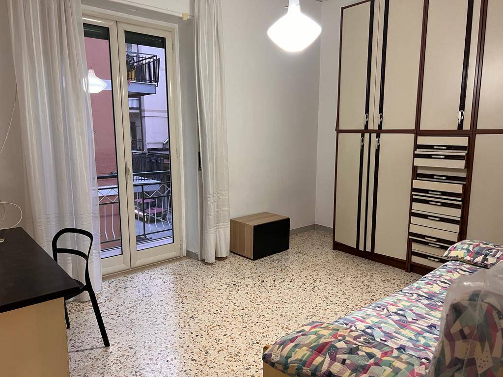 CARMINE, SALERNO, Apartment for rent of 100 Sq. mt., Habitable, Heating Individual heating system, Energetic class: G, placed at 3° on 7, composed 
