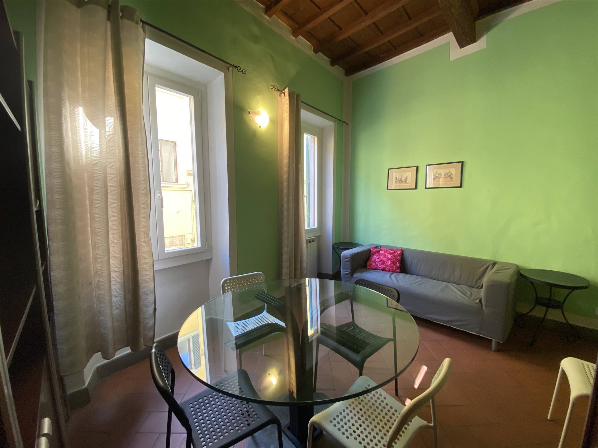 SANTO SPIRITO, FIRENZE, Apartment for sale of 70 Sq. mt., Excellent Condition, Heating Individual heating system, Energetic class: G, Epi: 175 kwh/m2 