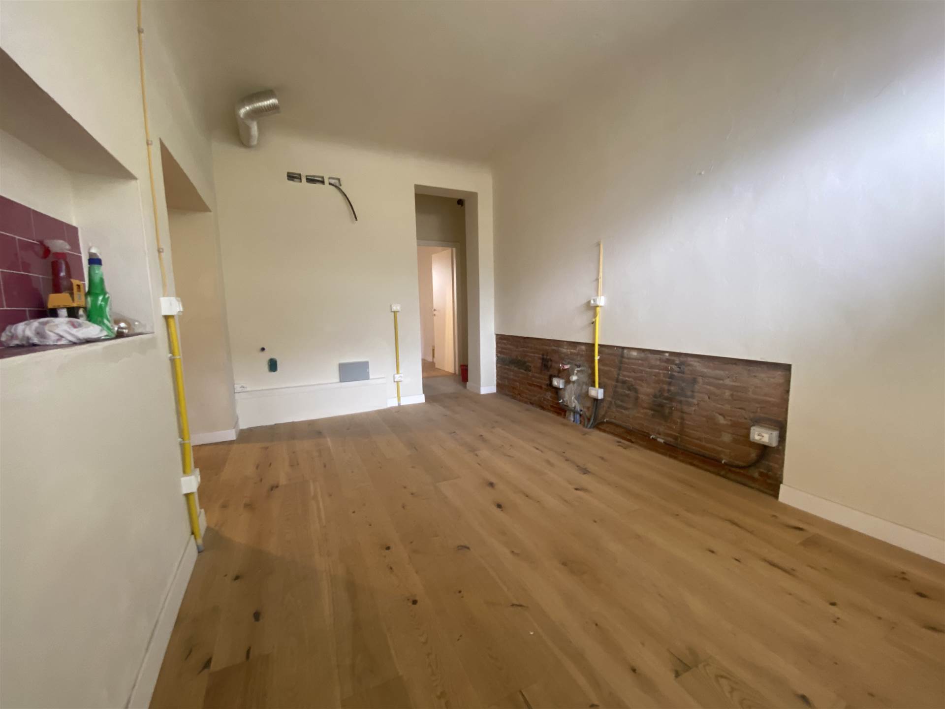 OLTRARNO, FIRENZE, Apartment for sale of 60 Sq. mt., Restored, Heating Individual heating system, Energetic class: G, Epi: 175 kwh/m2 year, placed at 