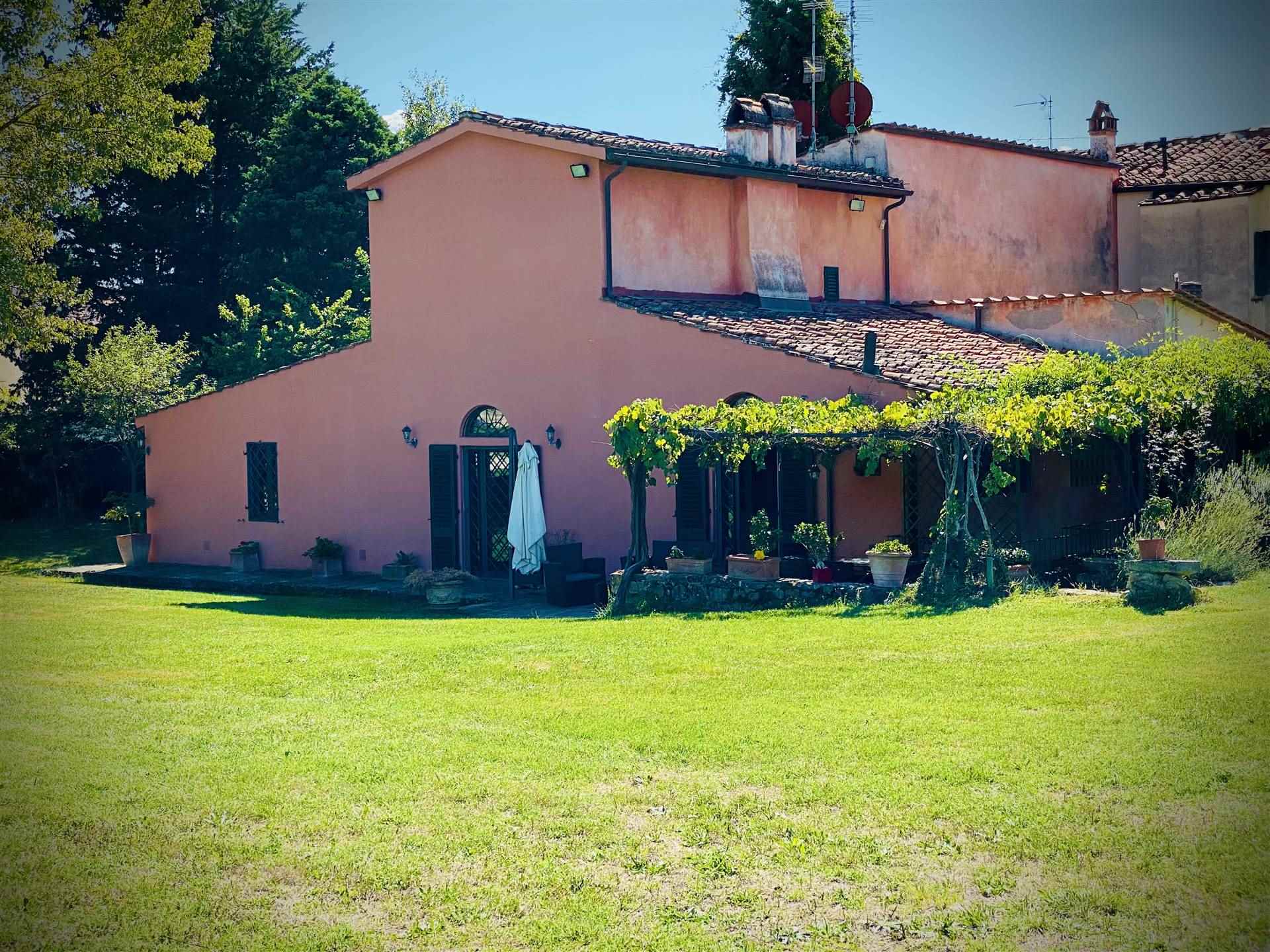 FLORENCE – CAREGGI We offer a splendid villa located in a residential area, free on three sides with a vast garden, enriched by a delightful stone 