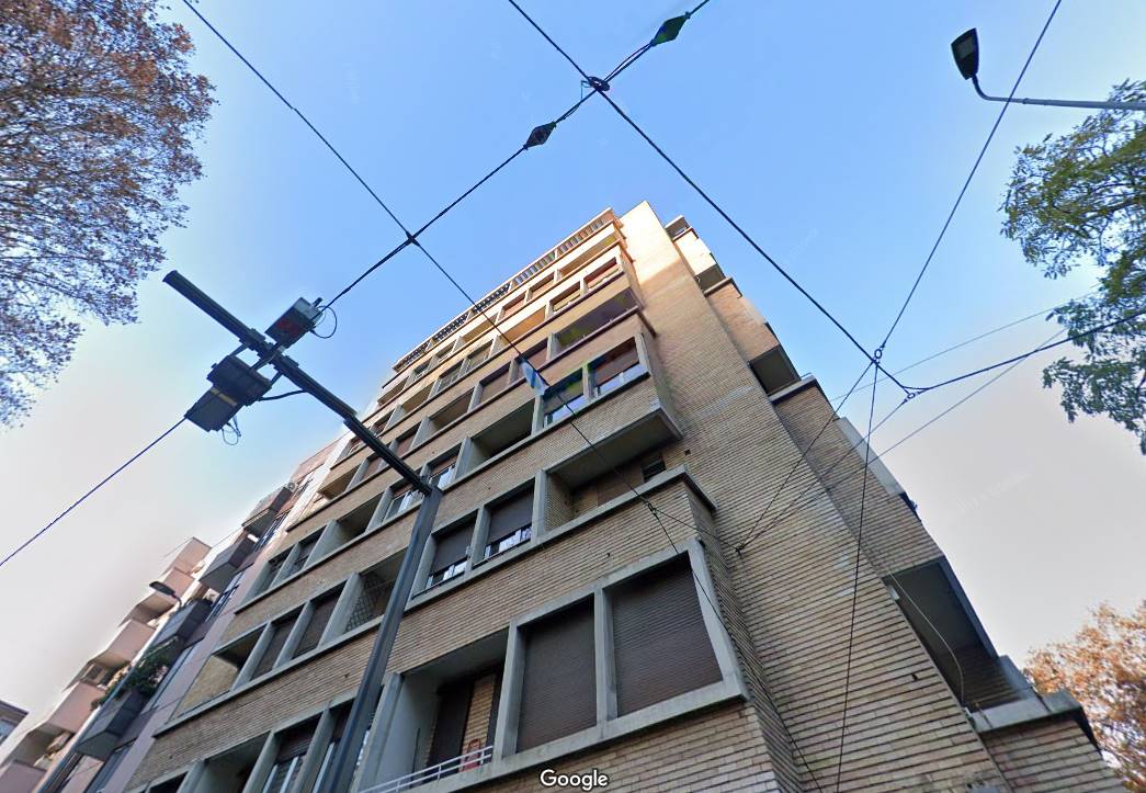 SAN VITTORE, MILANO, Apartment for sale of 115 Sq. mt., Restored, Heating Centralized, Energetic class: G, Epi: 175 kwh/m2 year, placed at 1° on 6, composed by: 3 Rooms, Separate kitchen, , 2 