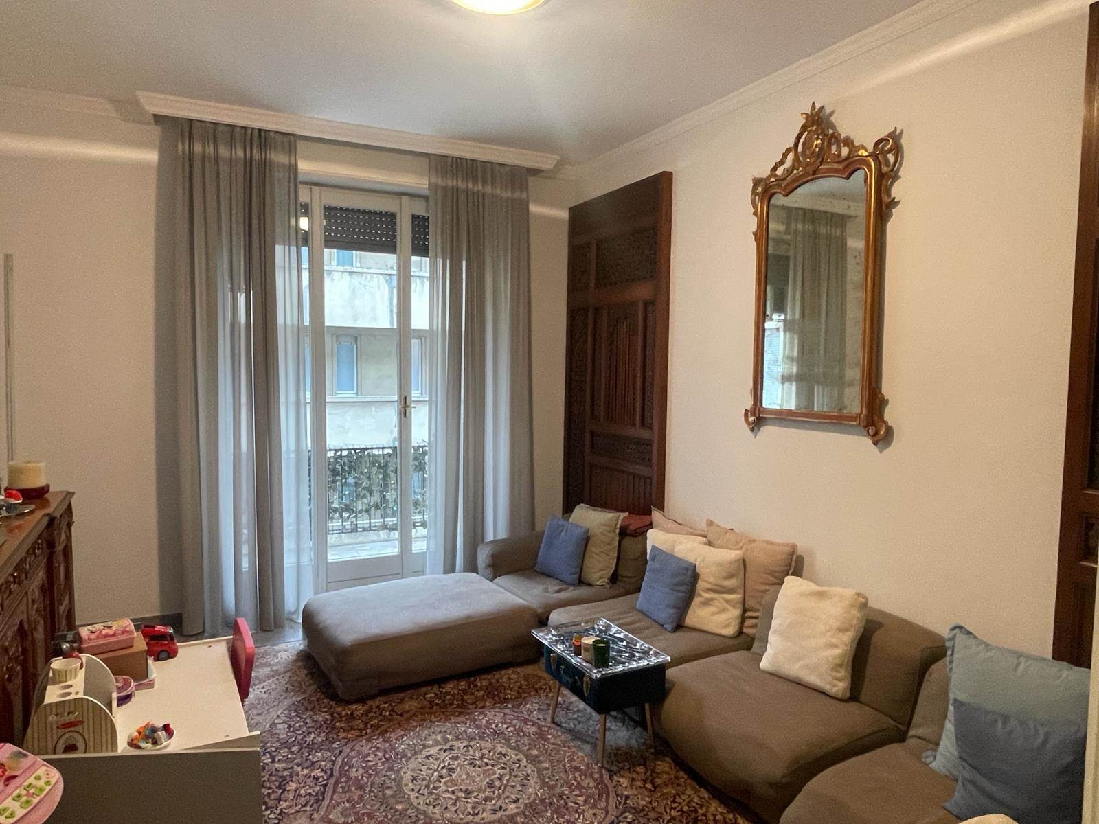 Appartamento in vendita a Milano Tribunale