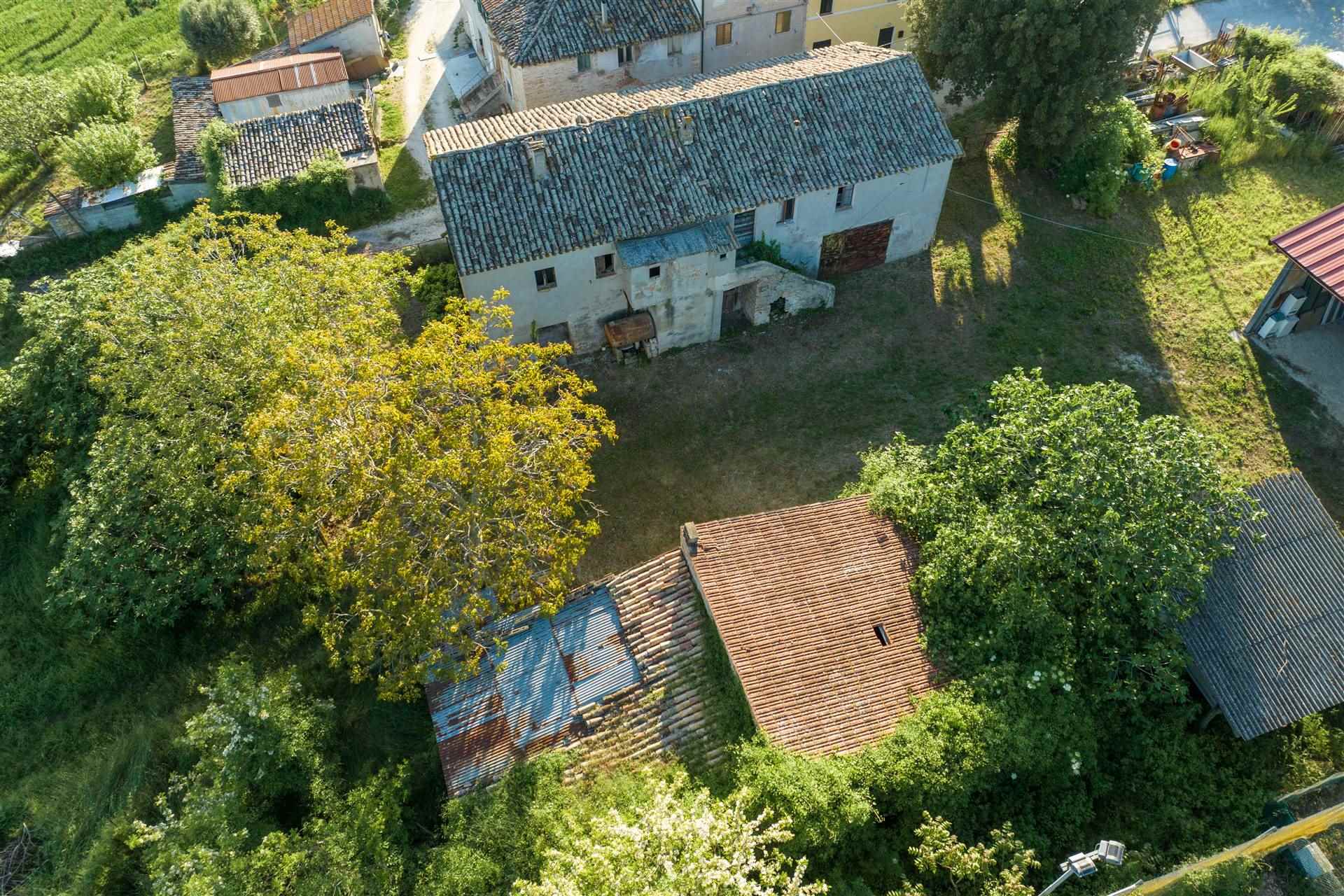 Casa singola in vendita a Jesi Ancona Castelrosino