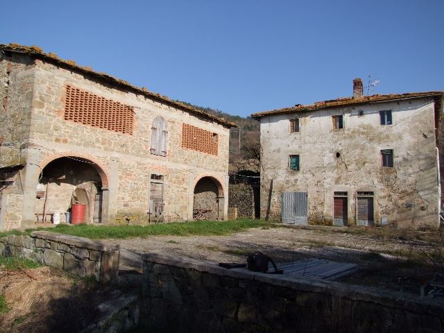 Colonica in vendita a Rufina Firenze Pomino (castelnuovo