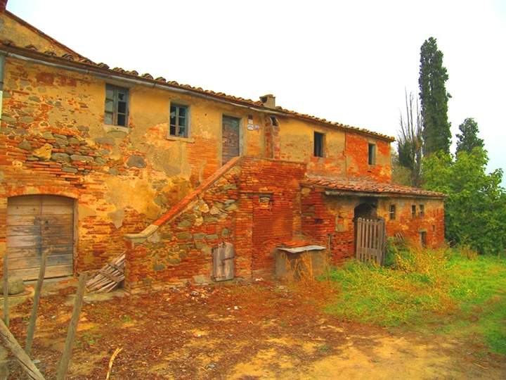 Rustico casale in vendita a Cortona Arezzo