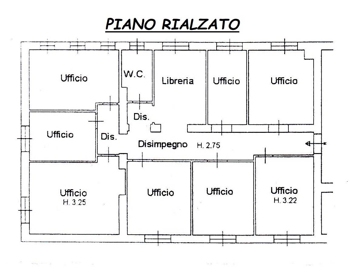 CENTRO CITTÀ, GROSSETO, Office for rent of 200 Sq. mt., Good condition, Heating Individual heating system, Energetic class: G, placed at Raised on 1, 