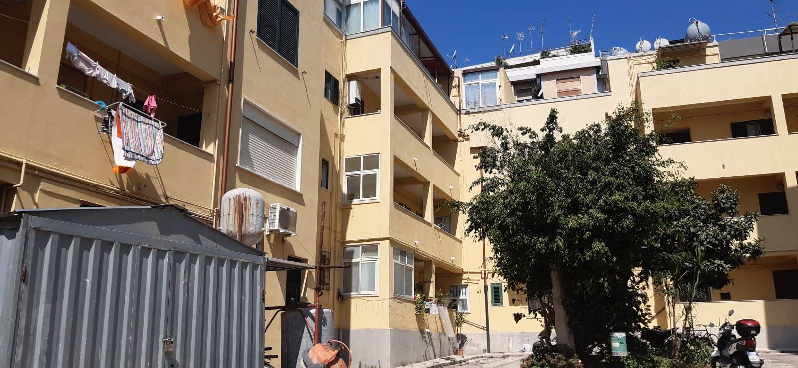 Appartamento in vendita a Messina Prefettura / Piazza Castronovo
