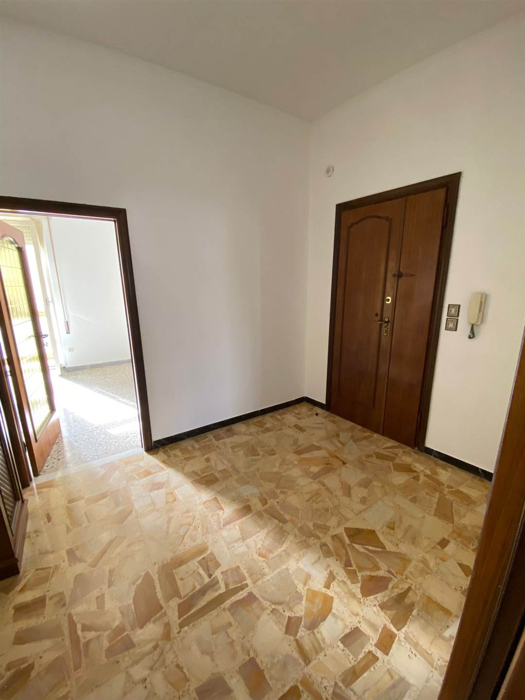 REGIONI, GROSSETO, Apartment for sale of 127 Sq. mt., Be restored, Heating Individual heating system, Energetic class: G, placed at 1° on 5, composed 