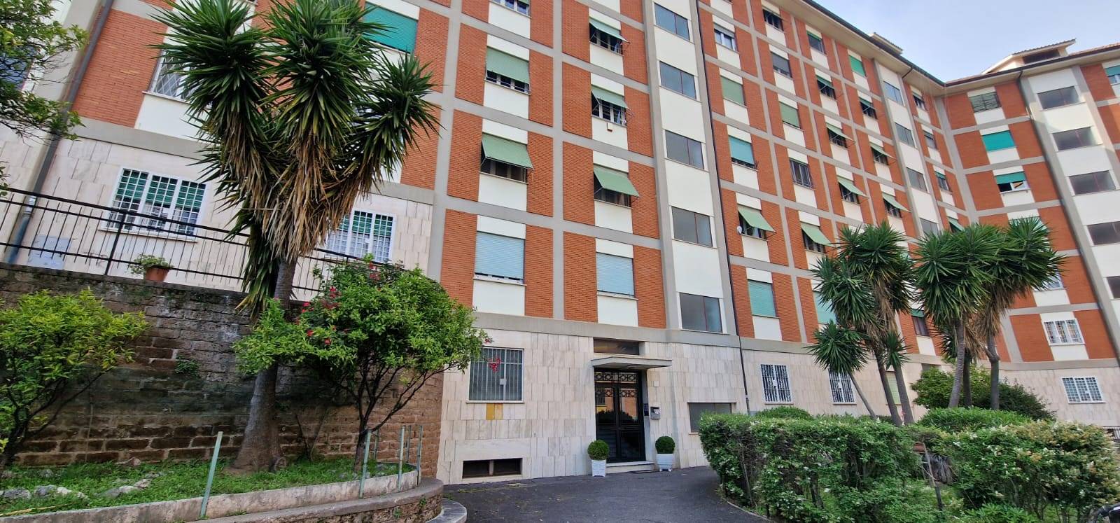 TORRE SPACCATA, ROMA, Apartment for rent of 15 Sq. mt., Good condition, Heating Individual heating system, Energetic class: G, placed at 3°, composed by: 2 Rooms, Separate kitchen, 2 Bedrooms, 1 