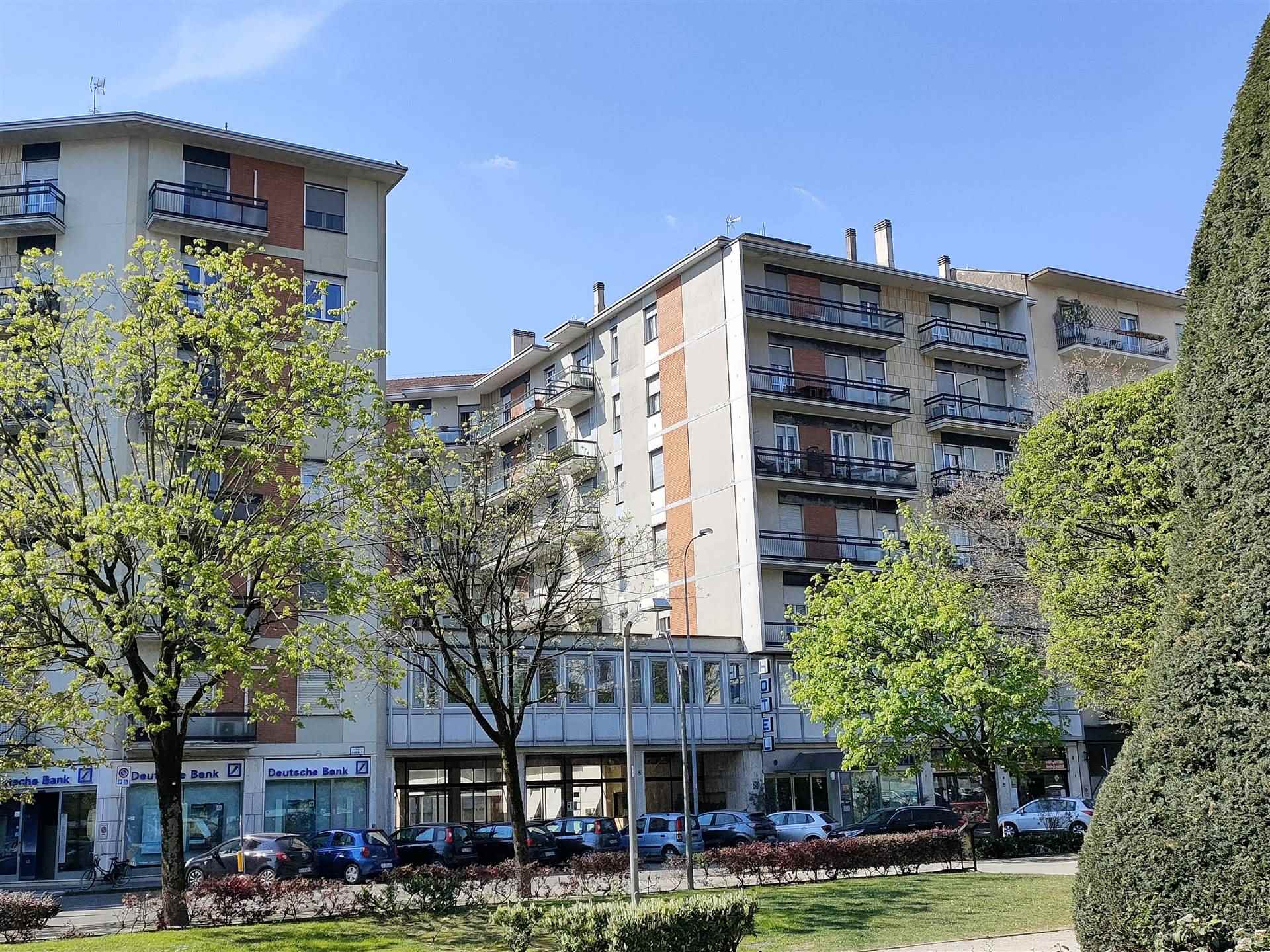 LODICITTA, LODI, Apartment for sale of 65 Sq. mt., Heating Individual heating system, Energetic class: F, placed at 3° on 6, composed by: 2 Rooms, 1 