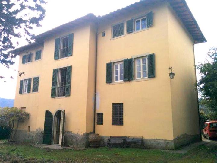 Villa a MONTEVARCHI