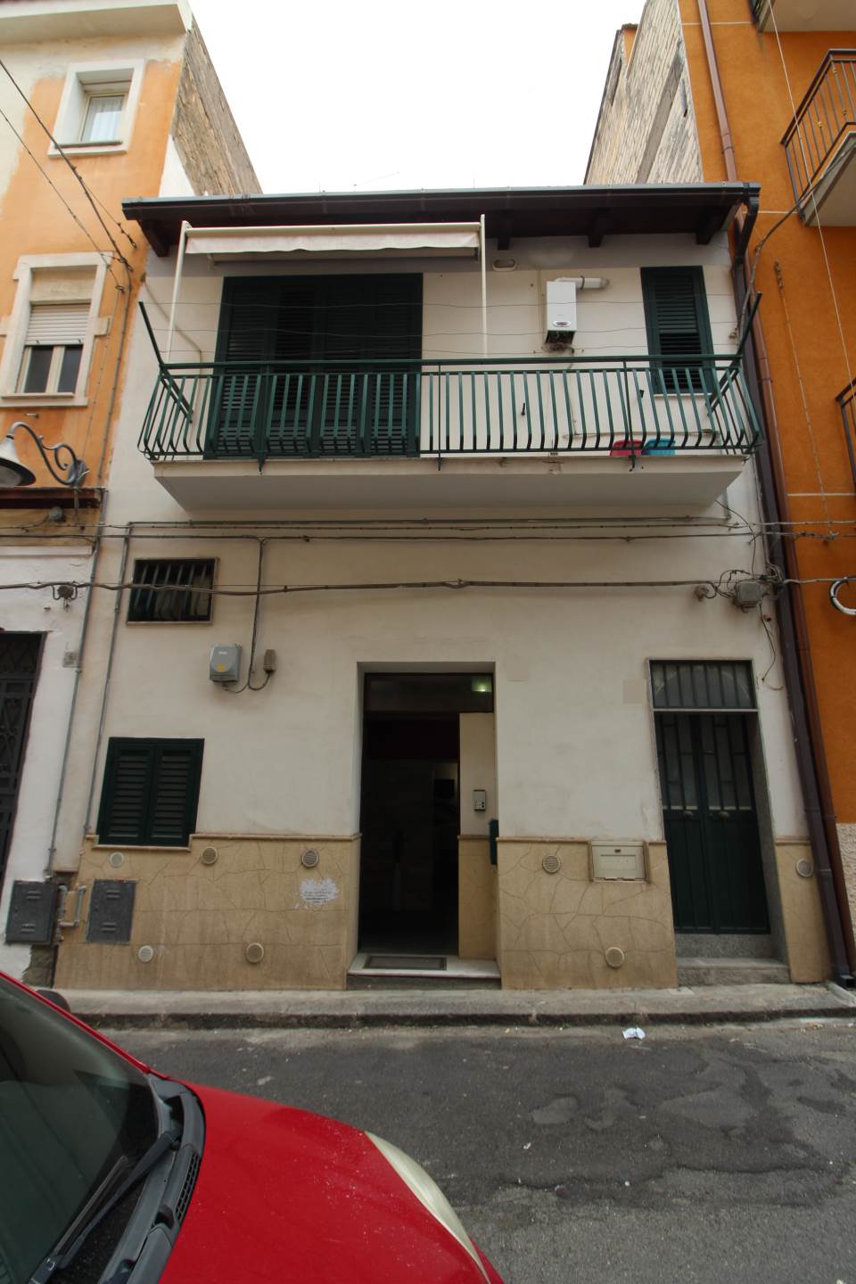 QUATTARARI, LENTINI, Single house for sale of 119 Sq. mt., Restored, placed at Ground on 2, composed by: 4 Rooms, Separate kitchen, , 2 Bedrooms, 1 