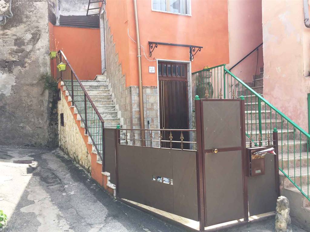 Appartamento in vendita a Fisciano Salerno Gaiano