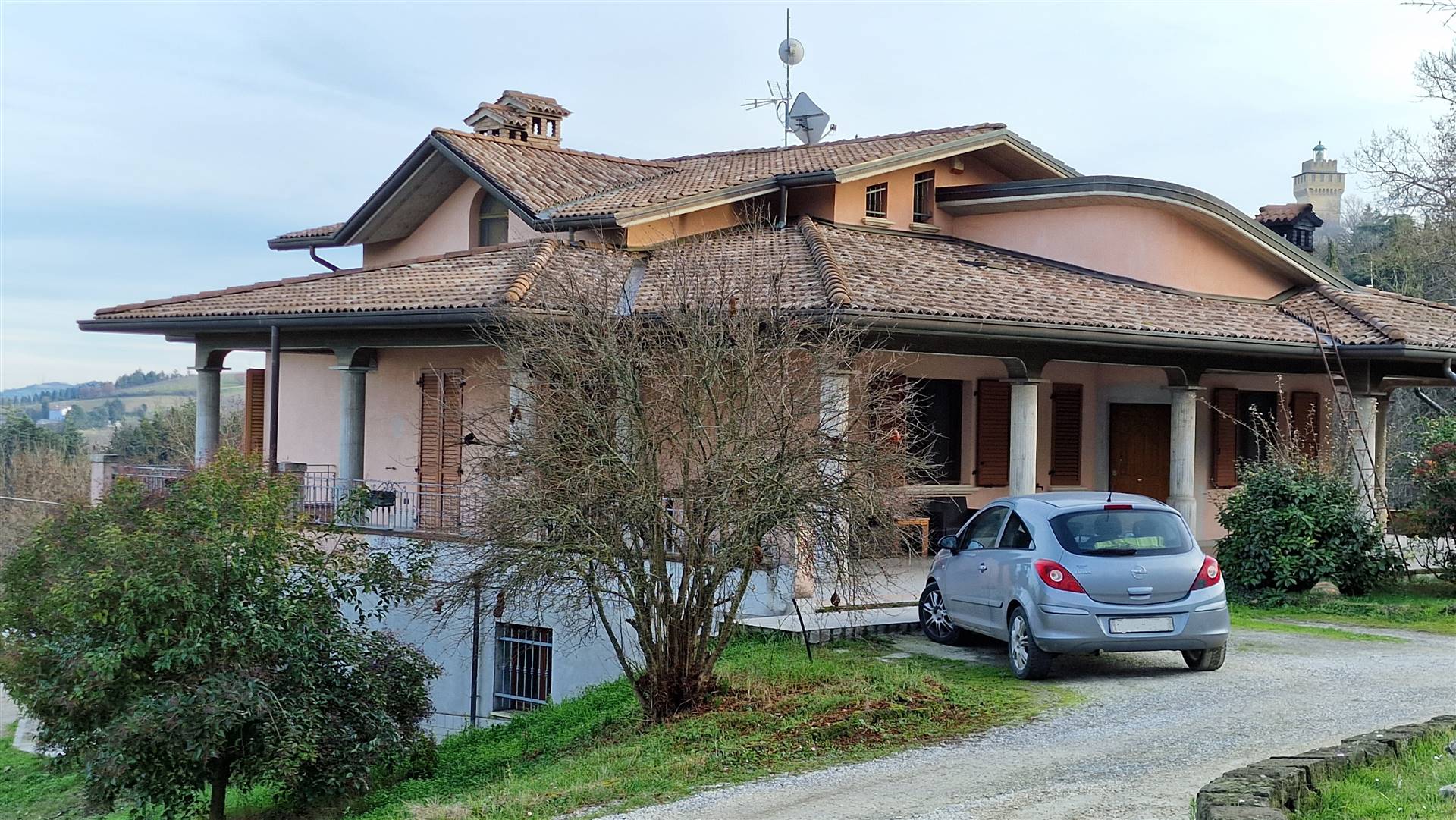 Villa in vendita a Meldola Forli'-cesena