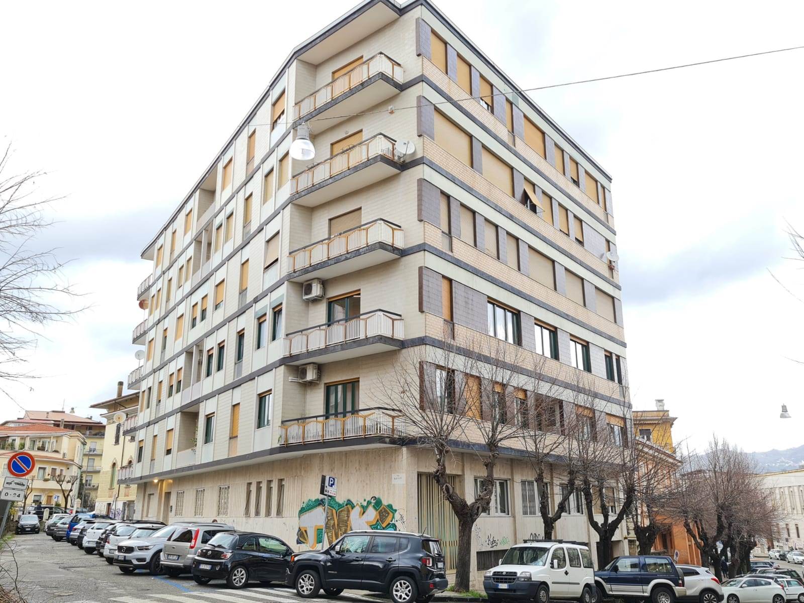 Appartamento in vendita a Cosenza Via Alimena