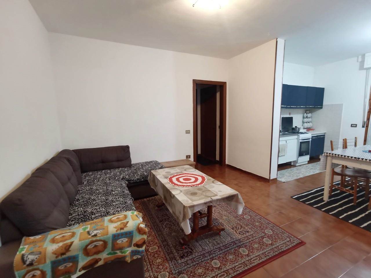 NAVACCHIO, CASCINA, Apartment for sale of 80 Sq. mt., Heating Individual heating system, Energetic class: F, Epi: 150 kwh/m2 year, placed at 1° on 3, 