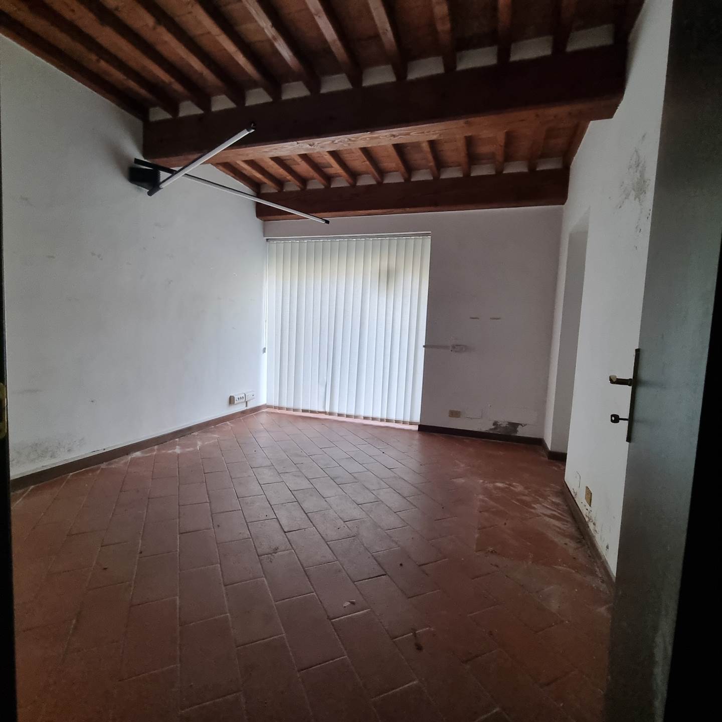 SANTANTONIO, PISA, Commercial property for rent of 77 Sq. mt., Excellent Condition, Heating Individual heating system, Energetic class: G, placed at 