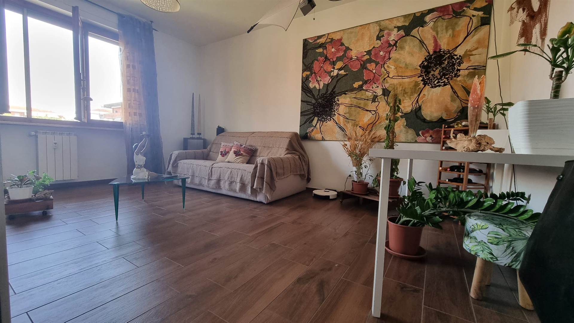 PISANOVA, PISA, Apartment for sale of 90 Sq. mt., Restored, Heating Centralized, Energetic class: E, placed at 3° on 5, composed by: 4 Rooms, 