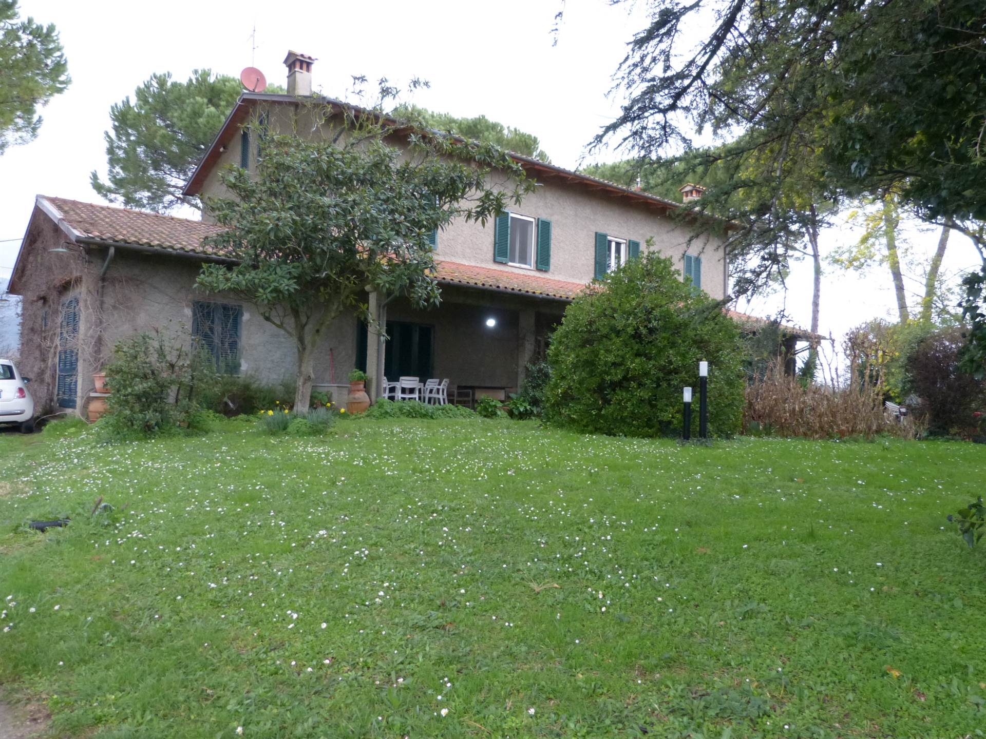 Villa bifamiliare in vendita a Cascina Pisa
