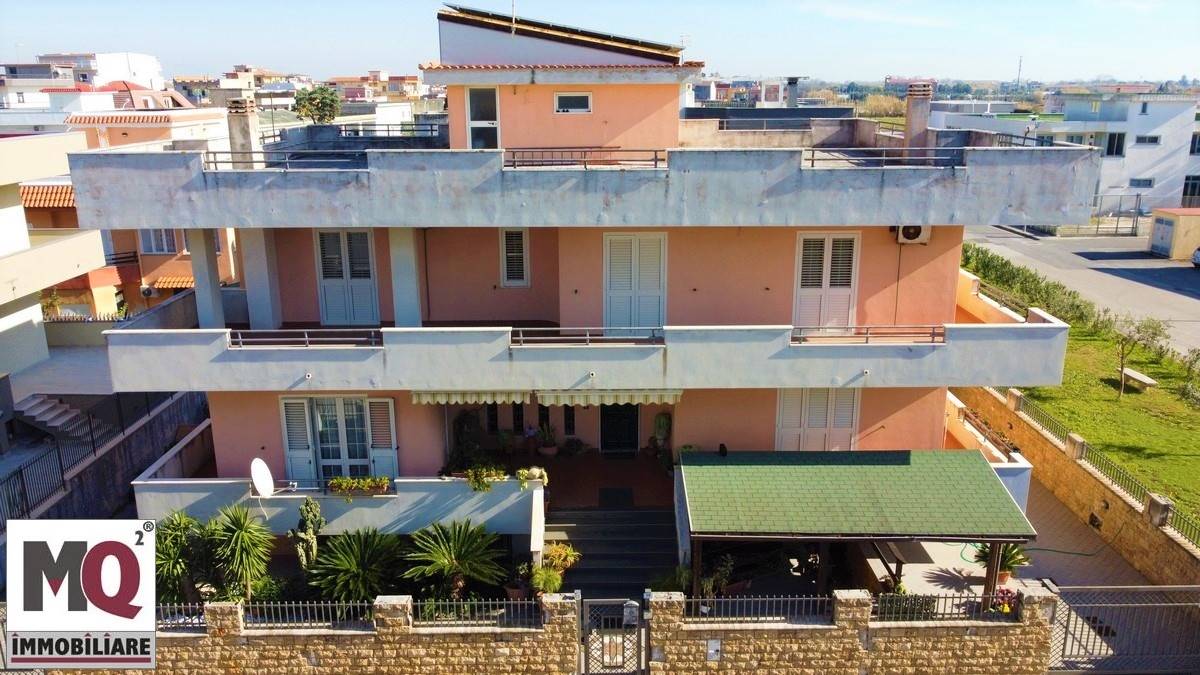 Villa in vendita a Mondragone Caserta Porta Di Mare