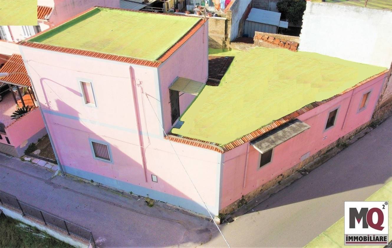 Casa singola in vendita a Mondragone Caserta