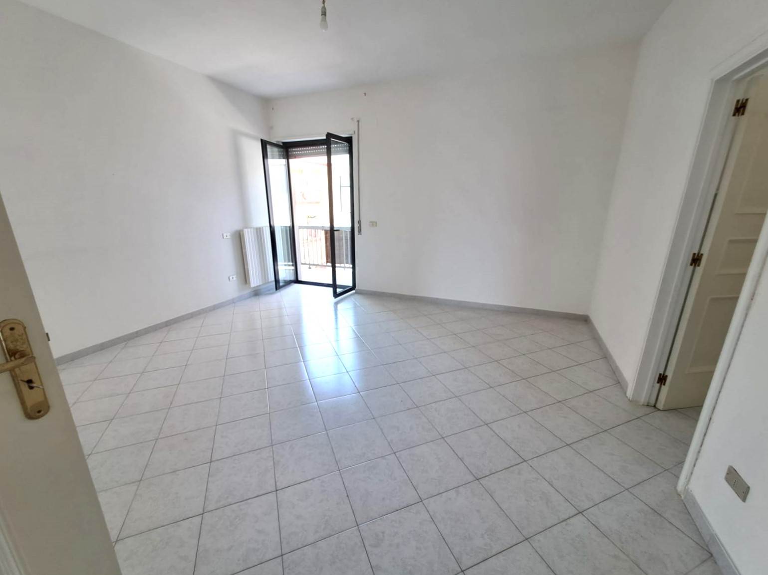 Affittasi Appartamento a TRIGGIANO