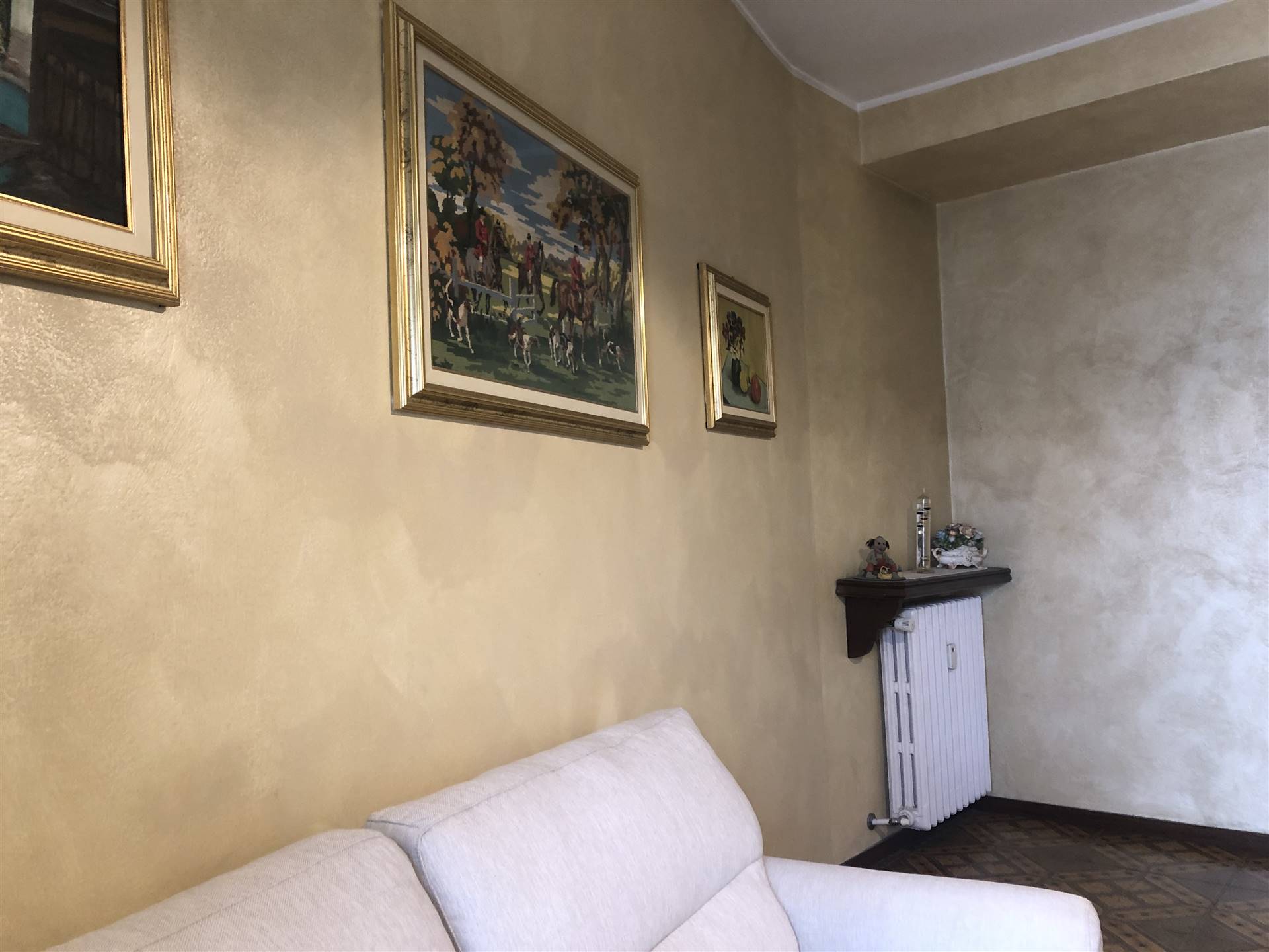 URGNANO, Apartment for sale of 80 Sq. mt., Good condition, Heating Centralized, placed at 2° on 3, composed by: 3 Rooms, Separate kitchen, , 2 