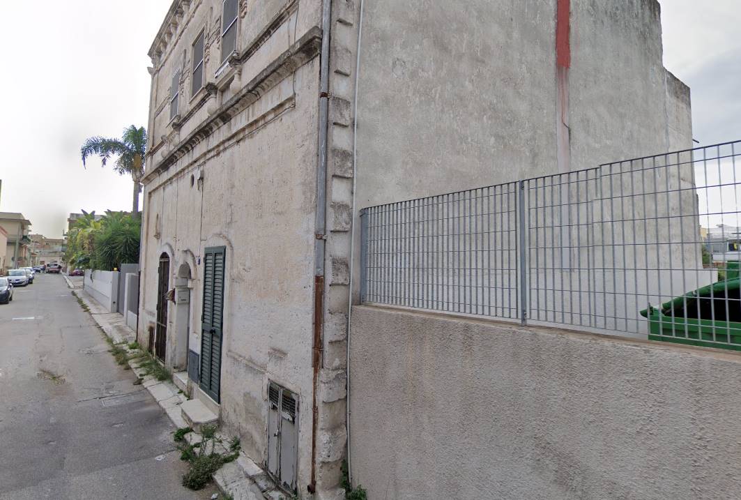 Appartamento indipendente da ristrutturare in zona Talsano,s. Donato a Taranto