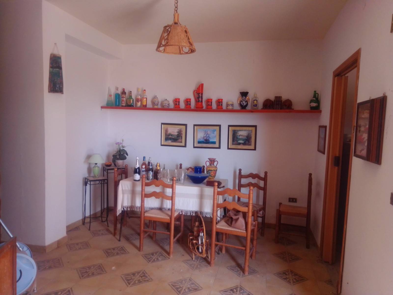 SANT'OLIVA, LICATA, Small villa for sale, Habitable, Energetic class: G, composed by: 5 Rooms, Little kitchen, , 4 Bedrooms, 2 Bathrooms, Price: € 98,