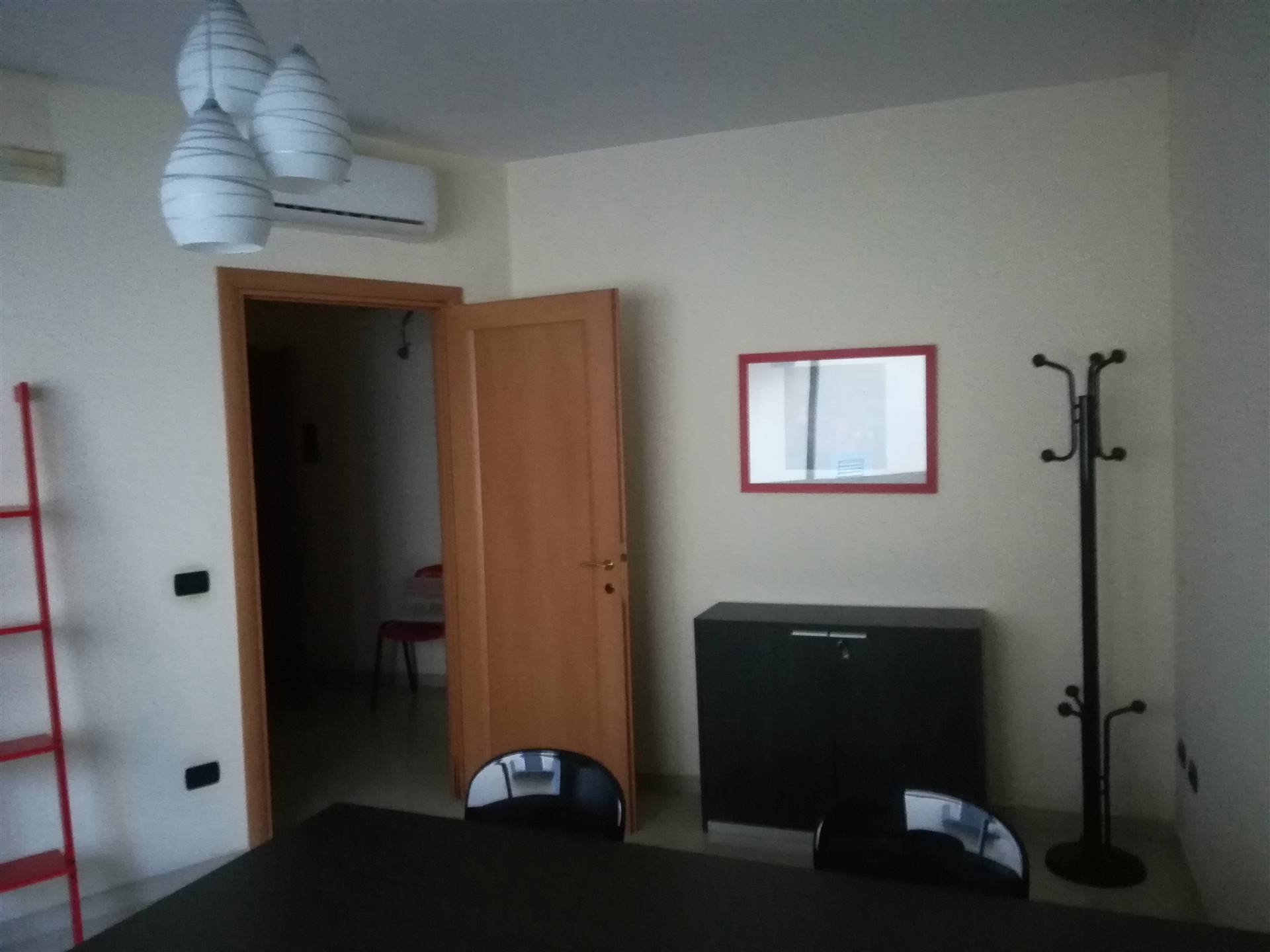 CENTRO, LICATA, Apartment for rent of 42 Sq. mt., Good condition, Energetic class: G, placed at 1°, composed by: 2 Rooms, 2 Bedrooms, 1 Bathroom, 