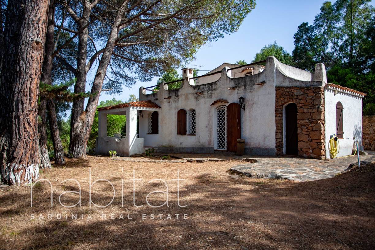 Villa in Via Delle Ortensie in zona Porto Istana a Olbia