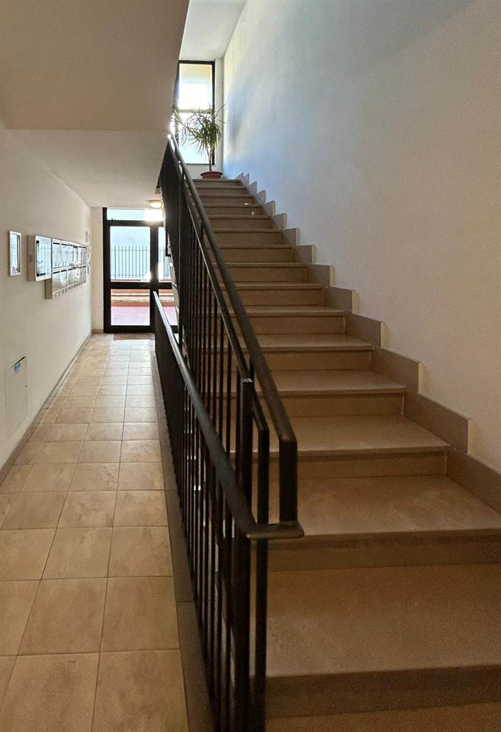INGRESSO CONDOMINIALE