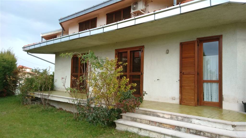 Villa in vendita a Orsogna Chieti