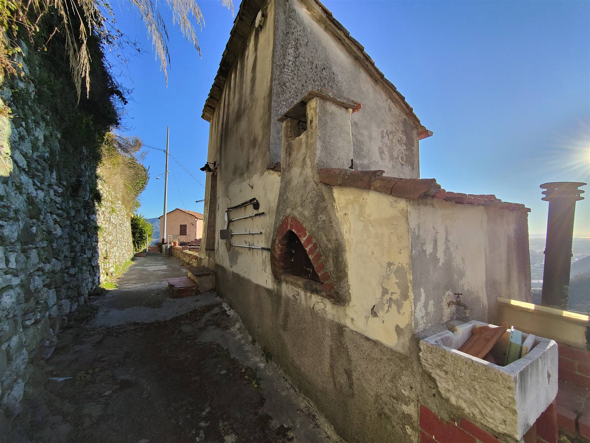 Foto - Villa In Vendita Vezzano Ligure