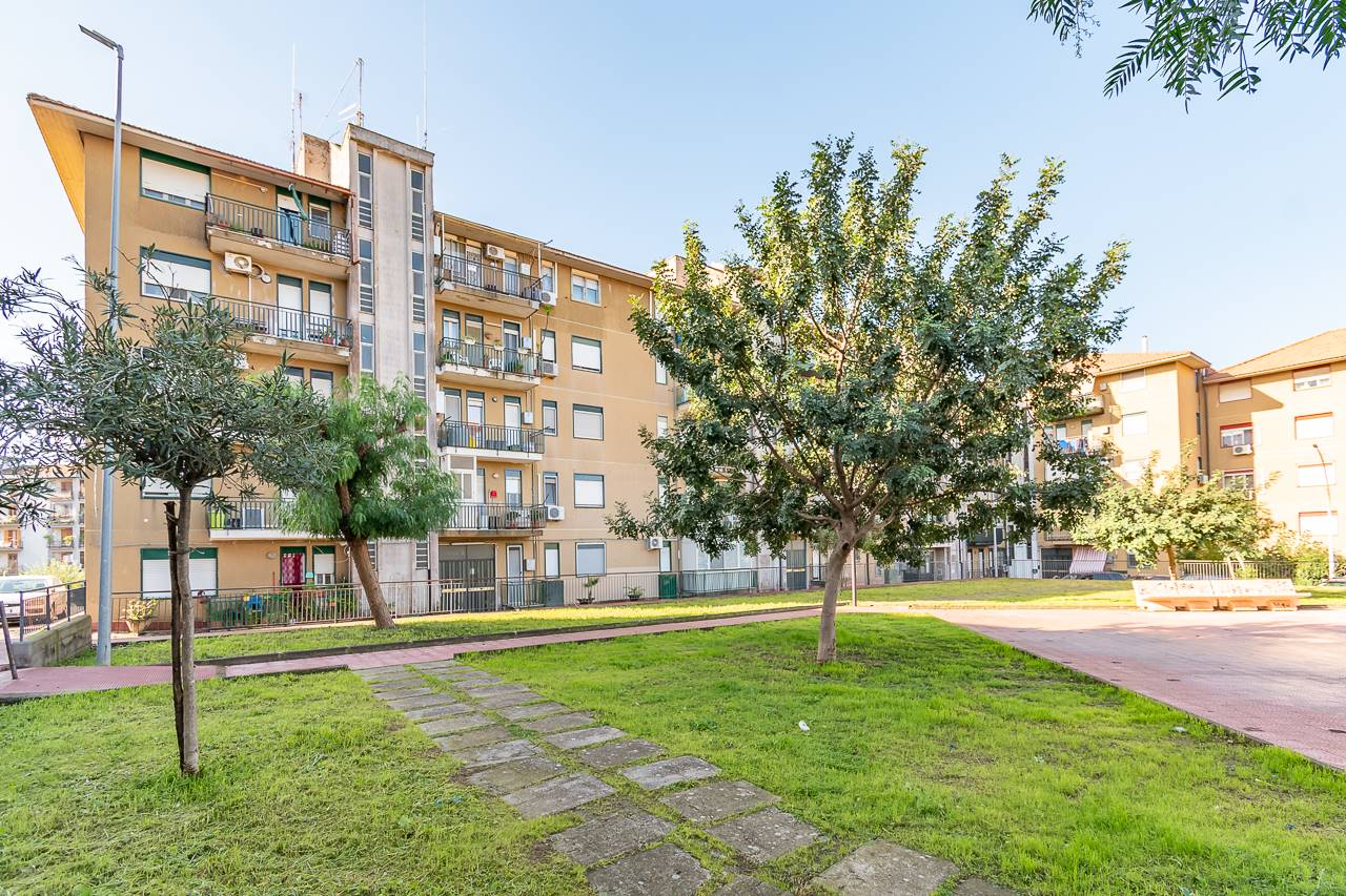 Appartamento in vendita a Carlentini Siracusa Santuzzi
