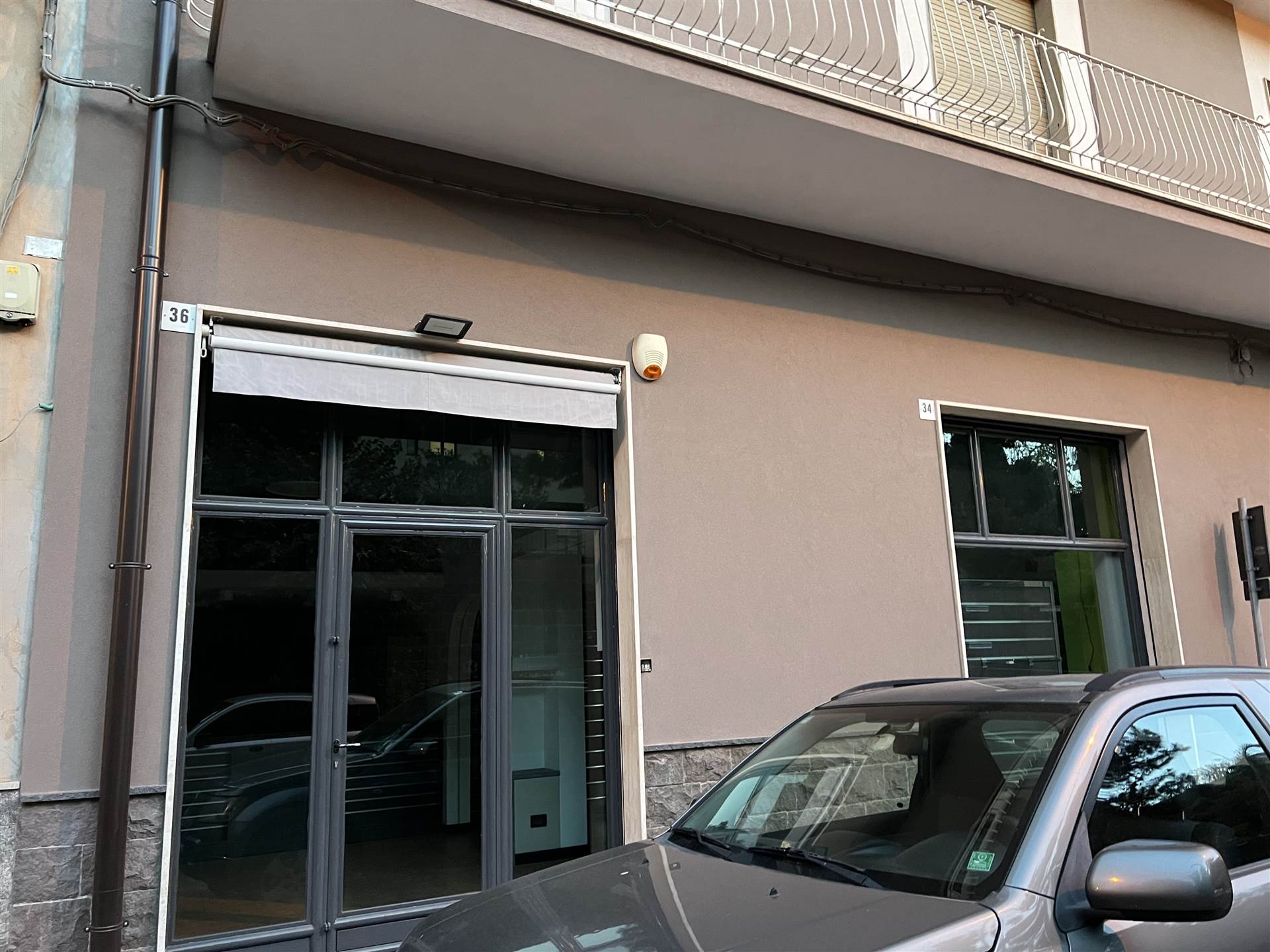 ACIREALE, Commercial business for rent of 84 Sq. mt., Energetic class: G, composed by: 4 Rooms, 1 Bathroom, Price: € 600