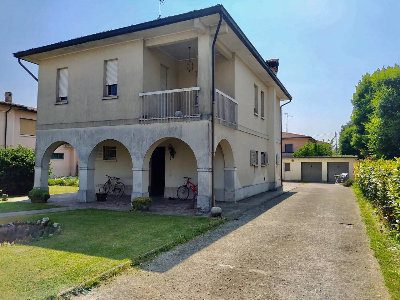 Villa in vendita a Crema Cremona Sabbioni