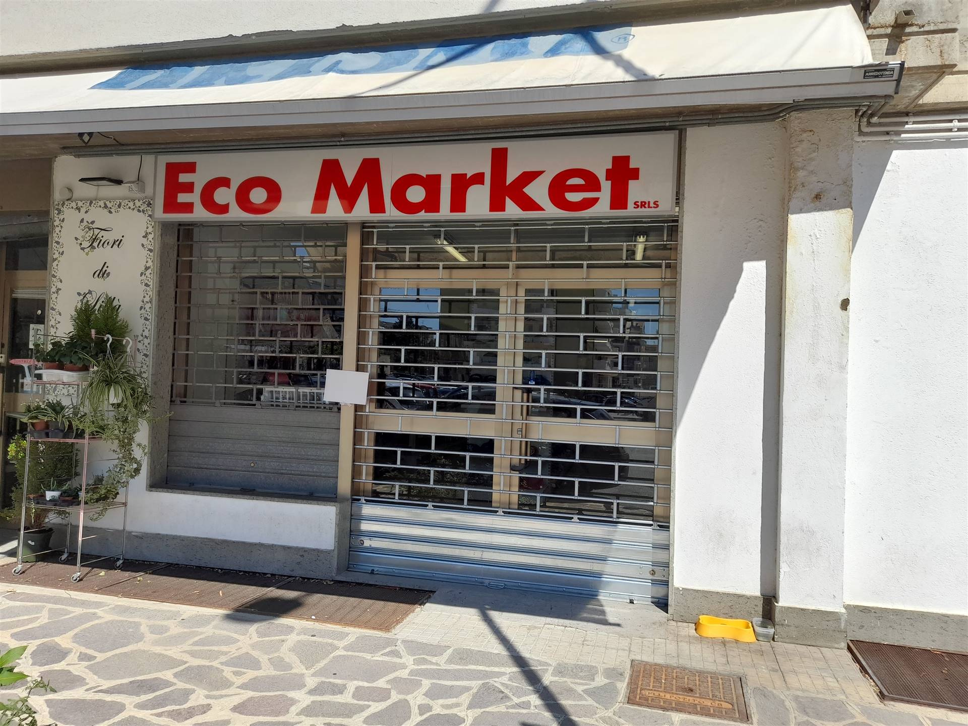 SEMICENTRO, VASTO, Commercial property for rent of 150 Sq. mt., Energetic class: G, Epi: 1 kwh/m3 year, placed at Ground, composed by: 1 Room, 1 