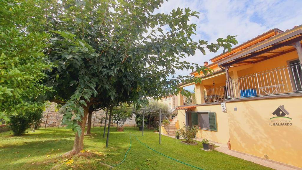 Villa in vendita a Lucca San Filippo