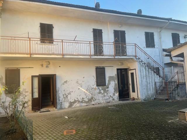 Casa singola in vendita a Sartirana Lomellina Pavia