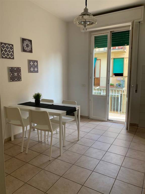 POGGETTO, FIRENZE, Apartment for rent of 127 Sq. mt., Excellent Condition, Heating Individual heating system, Energetic class: F, Epi: 166,8 kwh/m2 