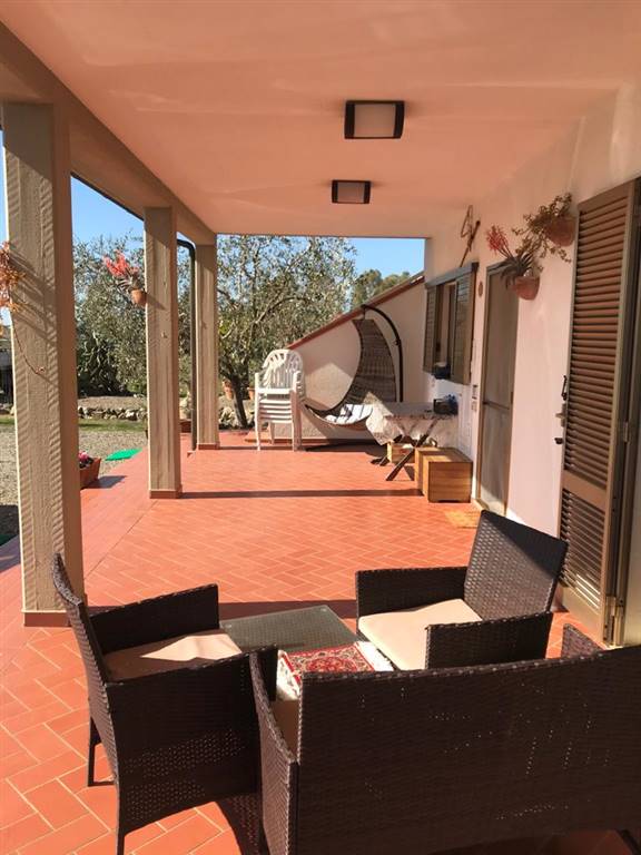 MARINA DI GROSSETO, GROSSETO, Detached house for sale of 220 Sq. mt., Excellent Condition, Heating Individual heating system, Energetic class: G, 