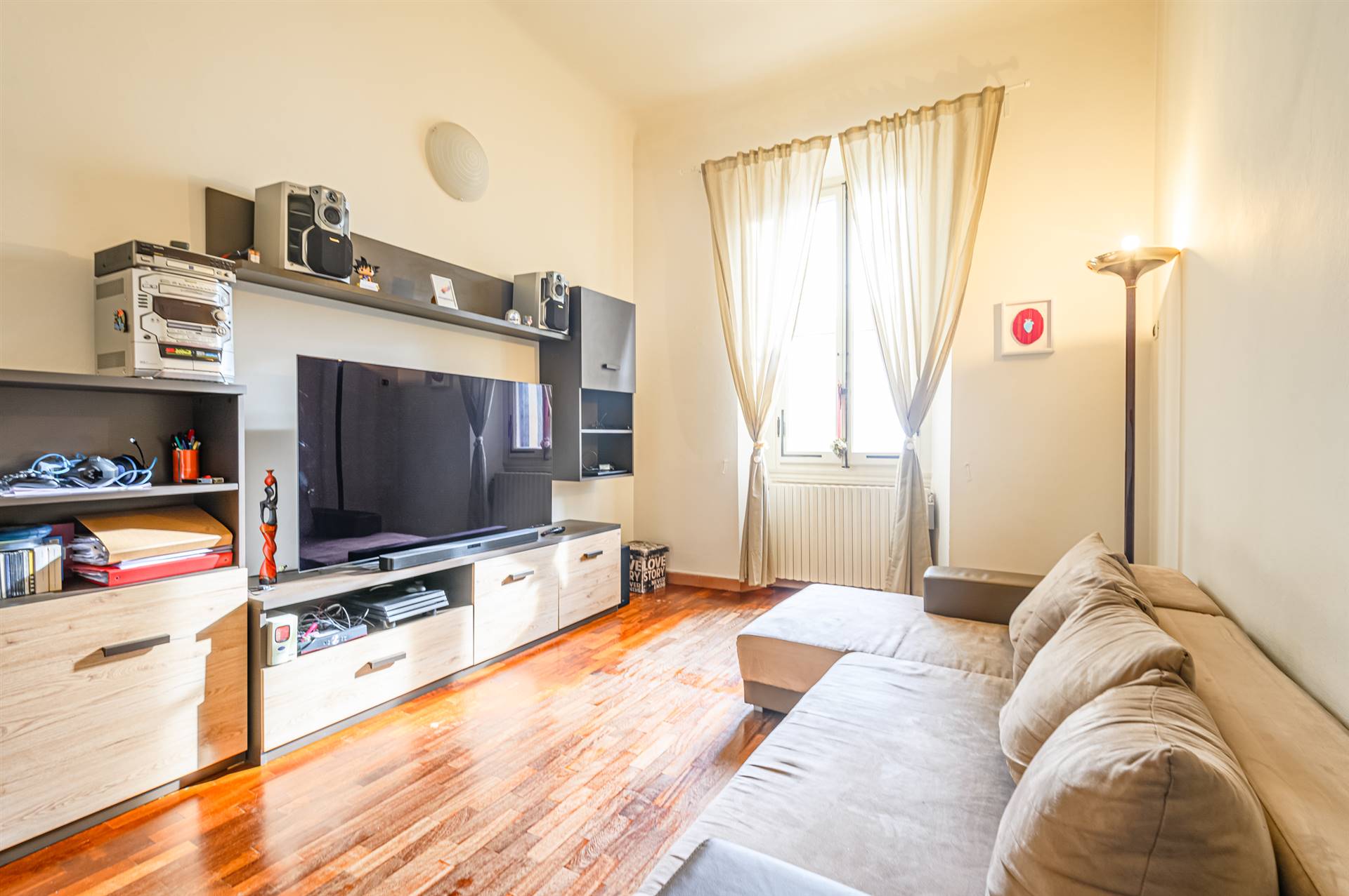 SAN FREDIANO, FIRENZE, Apartment for sale of 90 Sq. mt., Good condition, Heating Individual heating system, Energetic class: G, Epi: 175 kwh/m2 year, 