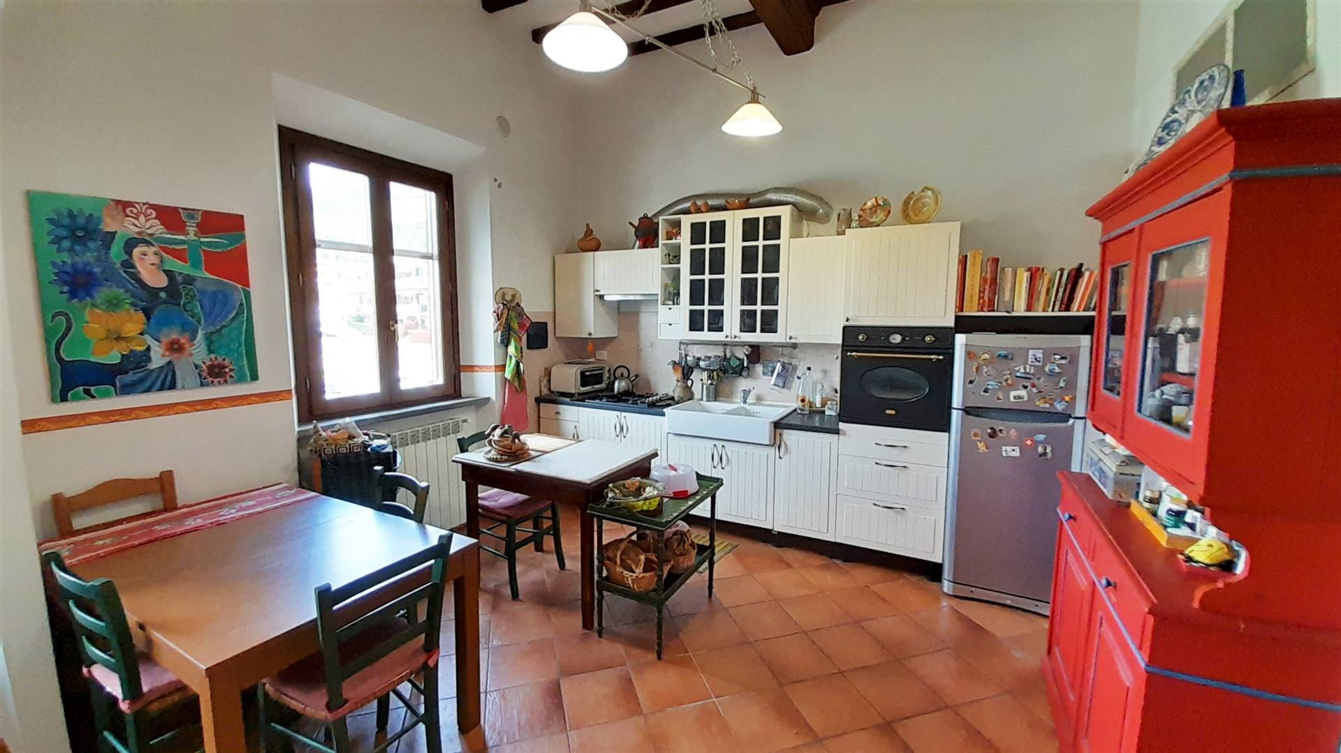 Appartamento in ottime condizioni in zona Faella a Castelfranco Piandisco