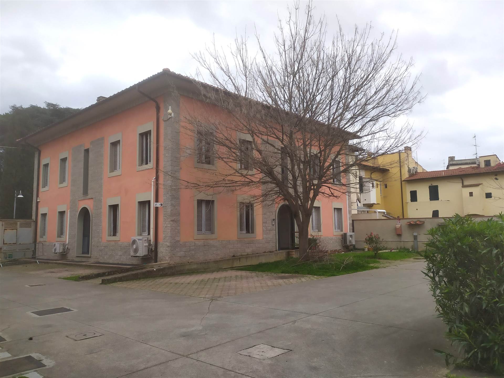 GARIBALDI, SESTO FIORENTINO, Building for rent of 995 Sq. mt., Excellent Condition, Heating Individual heating system, Energetic class: G, Epi: 175 