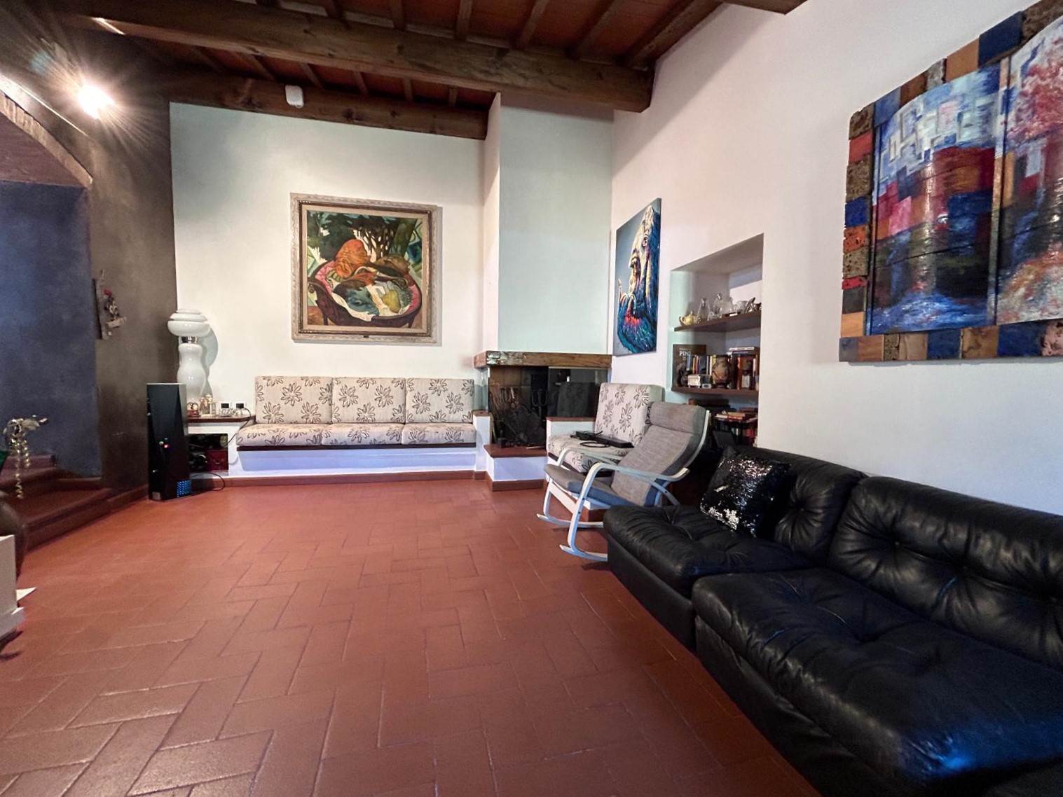 Salone