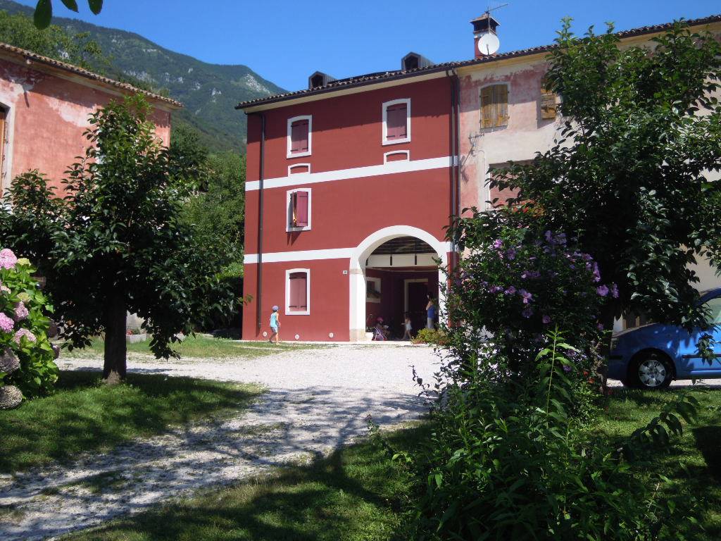 Villa a schiera ristrutturata in zona Valmareno a Follina