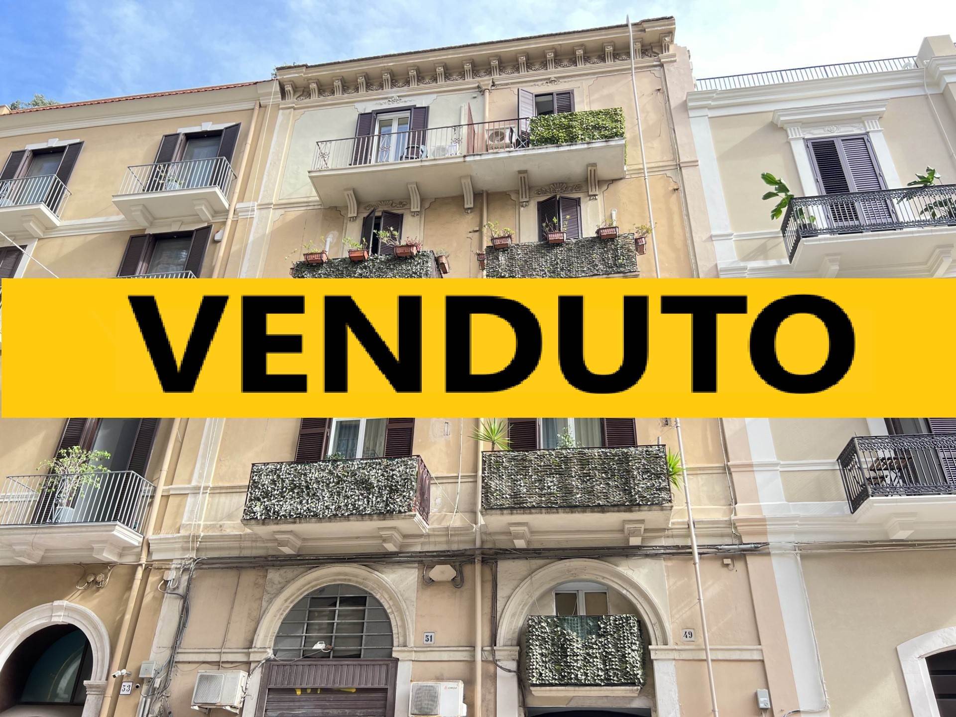 MADONNELLA, BARI, Apartment for sale of 90 Sq. mt., Restored, Heating Individual heating system, Energetic class: G, placed at 3° on 3, composed by: 